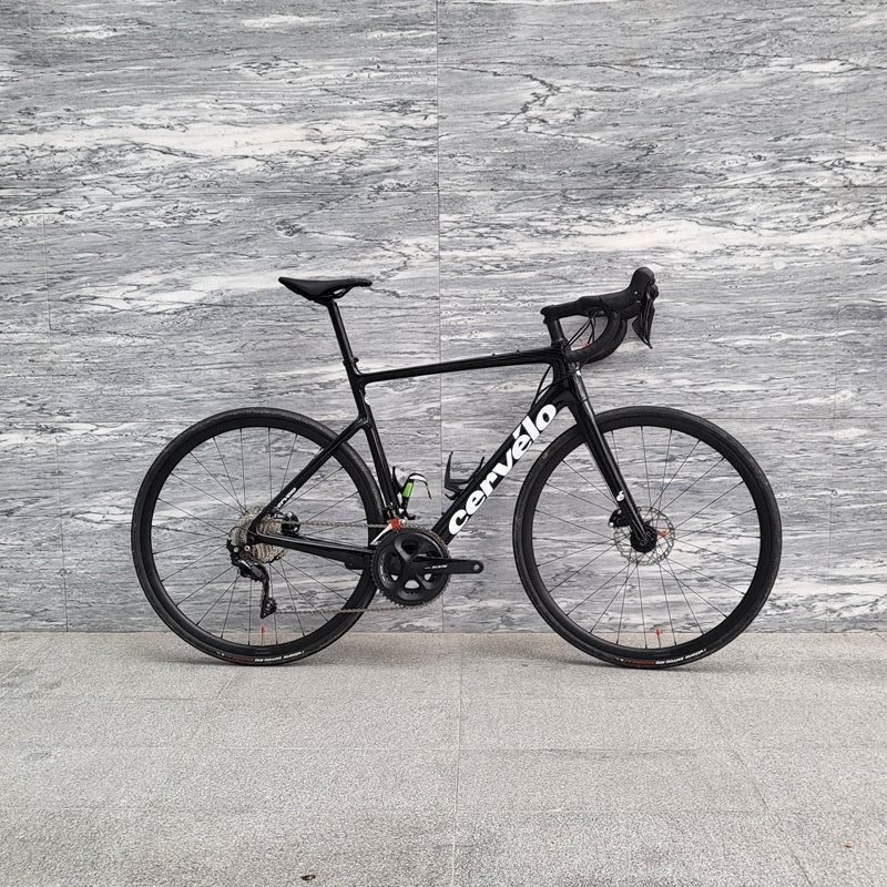 Road Bike Rental Singapore - Cervelo Caledonia Size 56