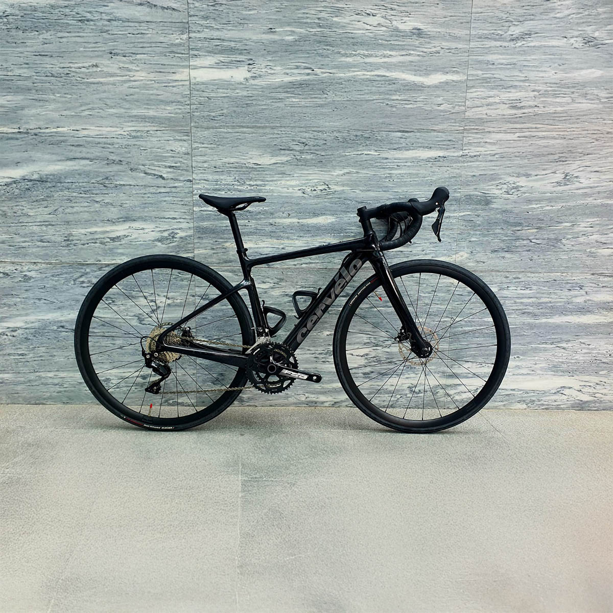 Road Bike Rental Singapore - Cervelo Caledonia Size 48